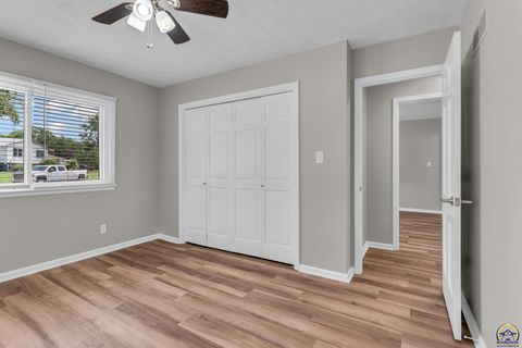 Tiny photo for 1837 SW Cheyenne Rd, Topeka, KS 66614 (MLS # 244916)