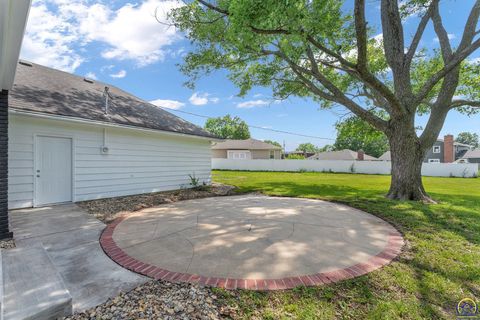 Tiny photo for 1837 SW Cheyenne Rd, Topeka, KS 66614 (MLS # 244916)