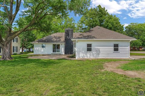 Tiny photo for 1837 SW Cheyenne Rd, Topeka, KS 66614 (MLS # 244916)