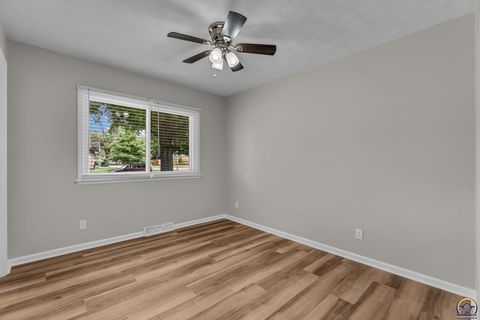 Tiny photo for 1837 SW Cheyenne Rd, Topeka, KS 66614 (MLS # 244916)