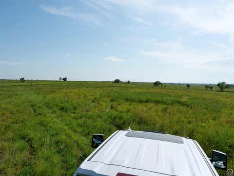 Tiny photo for 3 NW Jennings Rd, Topeka, KS 66618 (MLS # 246130)