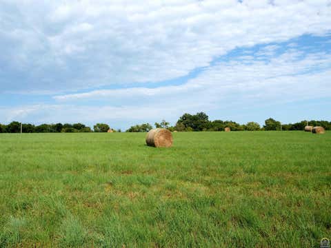 Tiny photo for 3 NW Jennings Rd, Topeka, KS 66618 (MLS # 246130)
