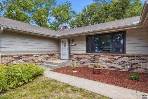 Tiny photo for 3806 SE Fair Meadows Pl, Topeka, KS 66605 (MLS # 245899)