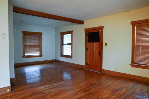 Tiny photo for 1225 SW Jewell Ave, Topeka, KS 66604 (MLS # 243925)