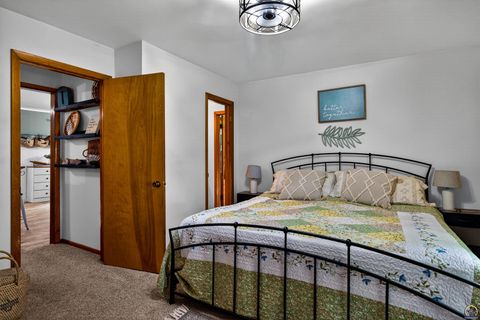 Tiny photo for 323 Lincoln Ave, Holton, KS 66436 (MLS # 244850)