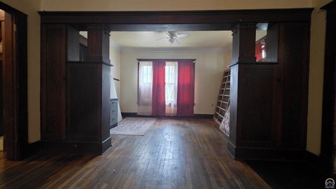 Tiny photo for 1117 SW Horne St, Topeka, KS 66604 (MLS # 244201)