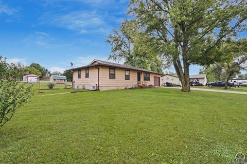Photo of 112 Lawrence Ave, Scranton, KS 66537 (MLS # 246764)