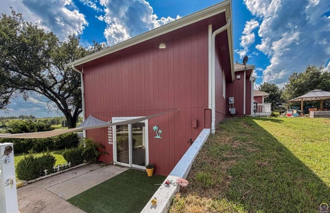 Tiny photo for 11120 SW 13th St, Topeka, KS 66615 (MLS # 245520)
