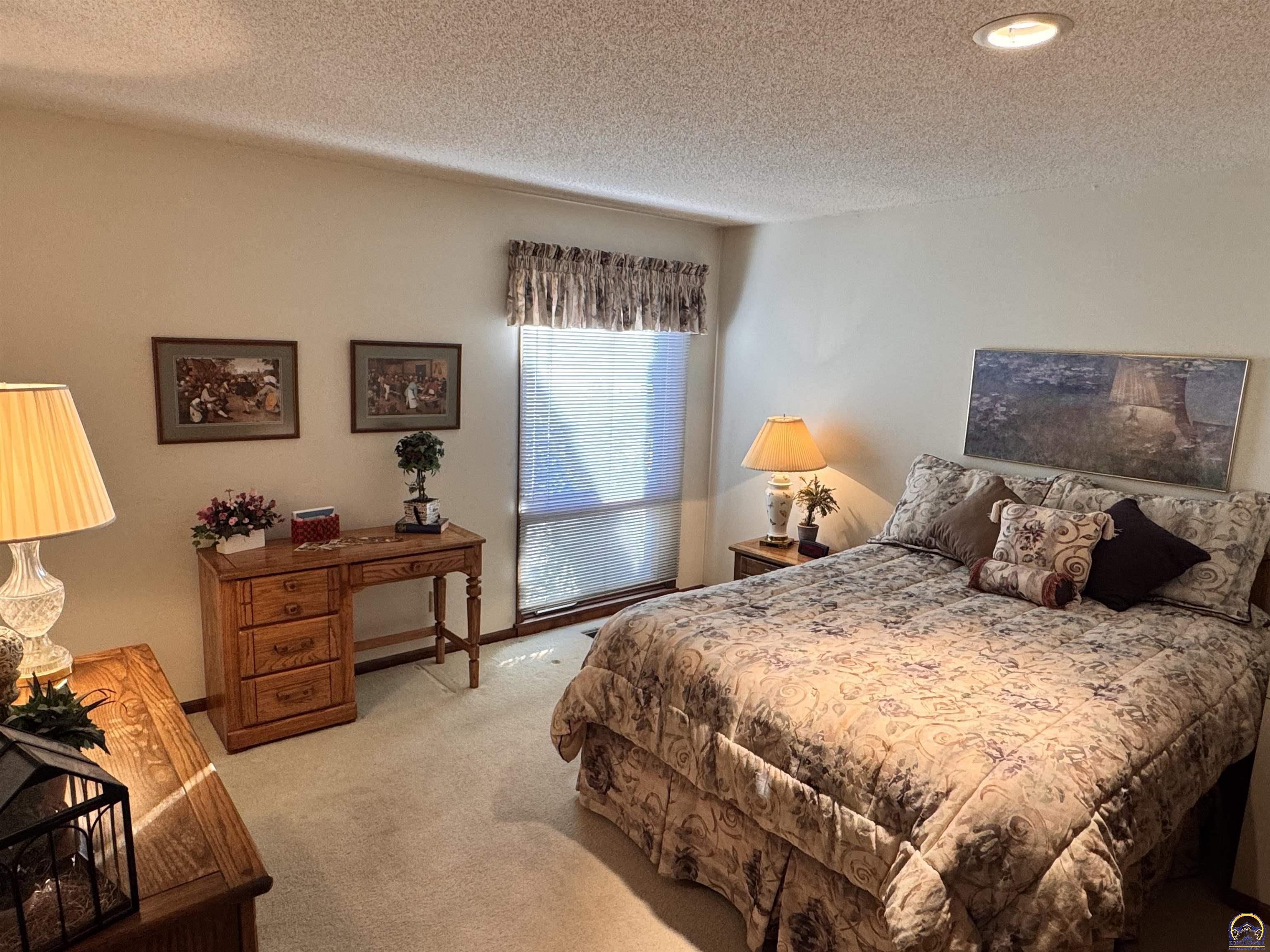 Osawatomie, Kansas 66064, United States, 3 Bedrooms Bedrooms, ,4 BathroomsBathrooms,Residential,Pending,29852