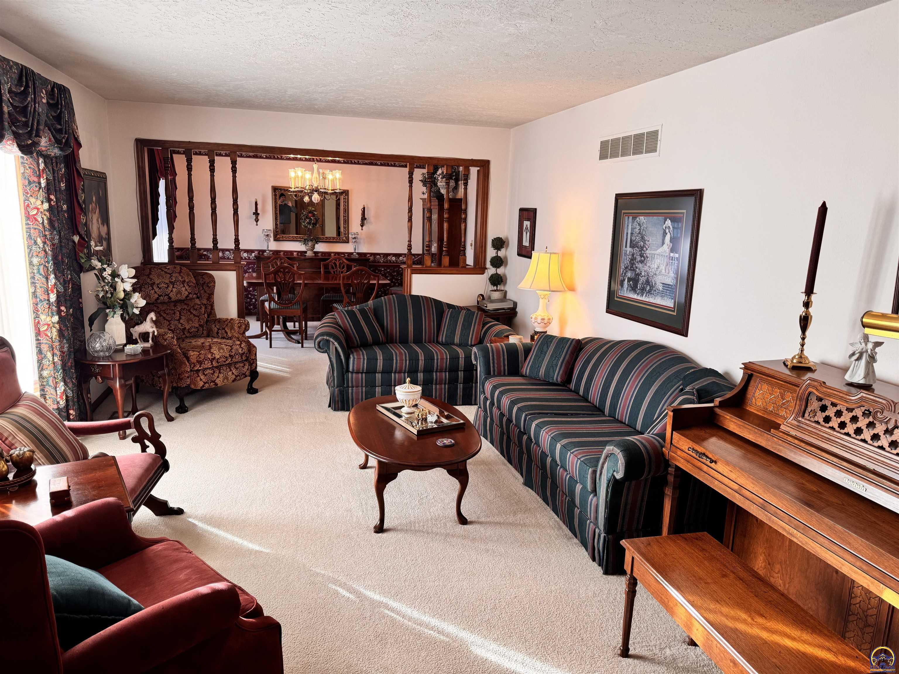 Osawatomie, Kansas 66064, United States, 3 Bedrooms Bedrooms, ,4 BathroomsBathrooms,Residential,Pending,29852