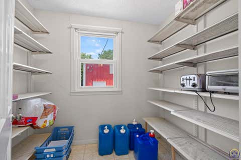 Tiny photo for 13151 62nd St, Oskaloosa, KS 66066 (MLS # 245473)