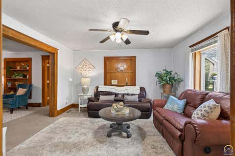 Tiny photo for 13151 62nd St, Oskaloosa, KS 66066 (MLS # 245473)