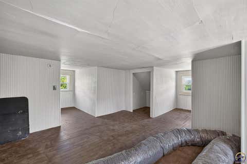 Tiny photo for 13151 62nd St, Oskaloosa, KS 66066 (MLS # 245473)