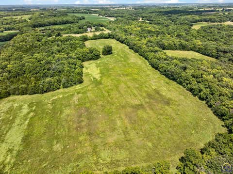 Tiny photo for 13151 62nd St, Oskaloosa, KS 66066 (MLS # 245473)