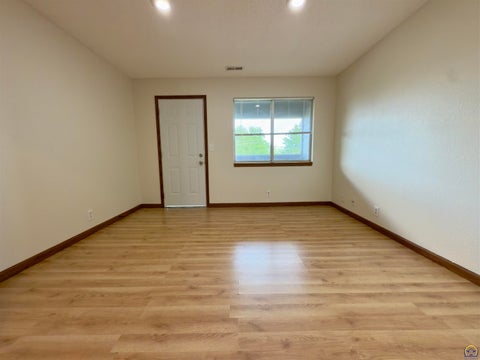 Tiny photo for 501 Colorado ST #Apt 3, Lawrence, KS 66044 (MLS # 246047)