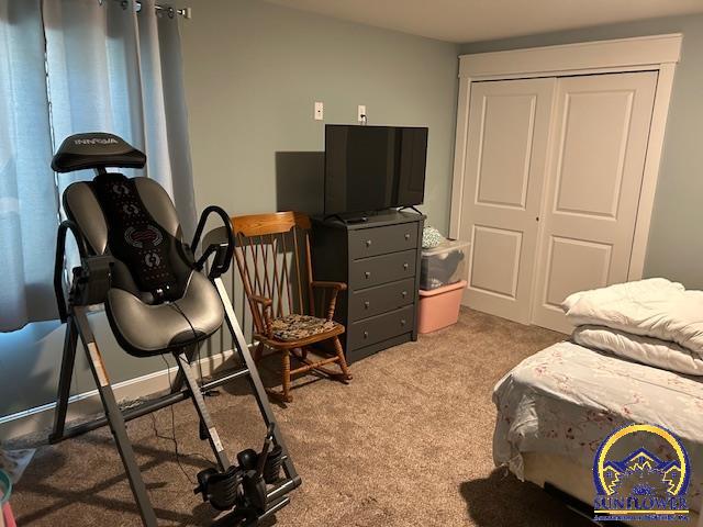 Topeka, Kansas 66609, United States, 4 Bedrooms Bedrooms, ,3 BathroomsBathrooms,Residential,Pending,59602