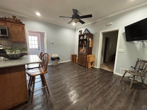 Tiny photo for 300 W Maple St, Hartford, KS 66854 (MLS # 246253)