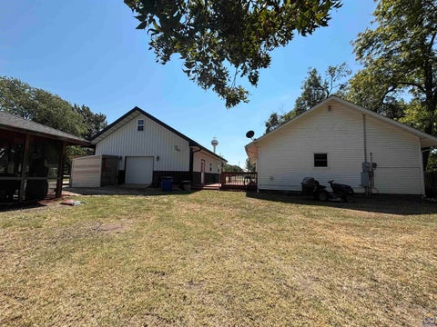Tiny photo for 300 W Maple St, Hartford, KS 66854 (MLS # 246253)