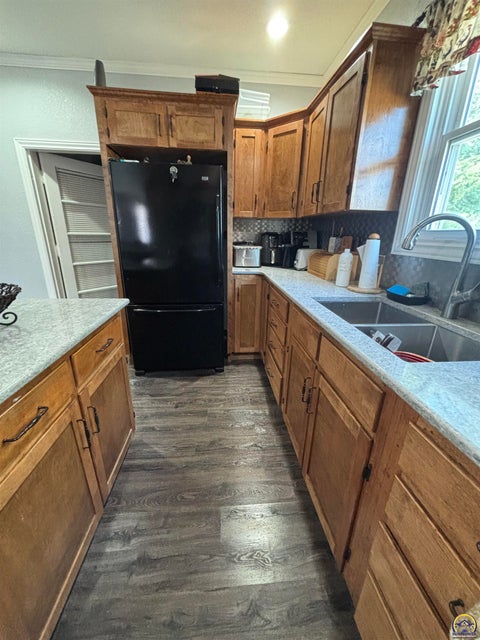 Tiny photo for 300 W Maple St, Hartford, KS 66854 (MLS # 246253)