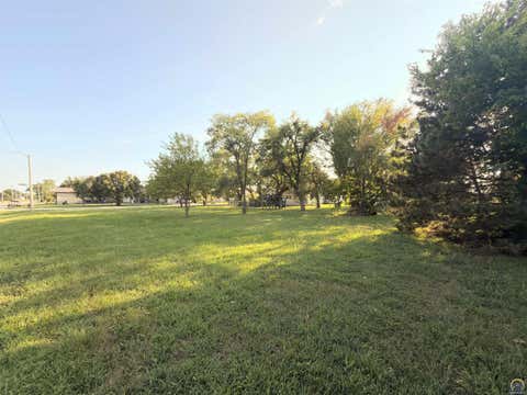 Tiny photo for 1406 Penobscot St, Burlington, KS 66839 (MLS # 245800)