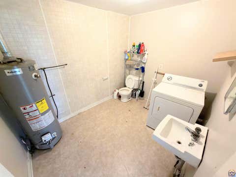 Tiny photo for 1406 Penobscot St, Burlington, KS 66839 (MLS # 245800)