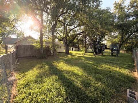 Tiny photo for 1406 Penobscot St, Burlington, KS 66839 (MLS # 245800)