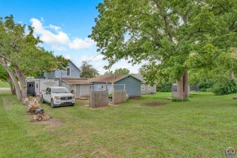 Tiny photo for 2622 SE Adams St, Topeka, KS 66605 (MLS # 245913)