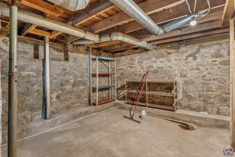 Tiny photo for 2622 SE Adams St, Topeka, KS 66605 (MLS # 245913)