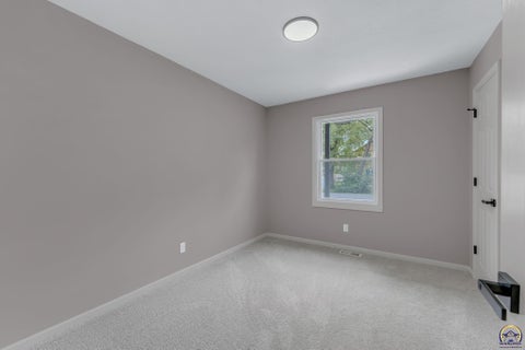 Tiny photo for 831 Elm St, Lawrence, KS 66044 (MLS # 246760)