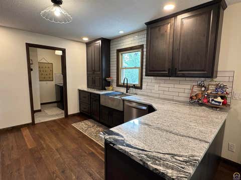 Tiny photo for 2924 Prairie St, Emporia, KS 66801 (MLS # 246159)