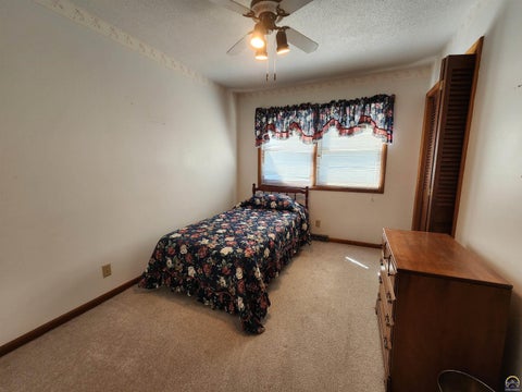 Tiny photo for 811 Homewood St, Emporia, KS 66801 (MLS # 246439)