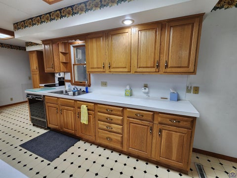 Tiny photo for 811 Homewood St, Emporia, KS 66801 (MLS # 246439)