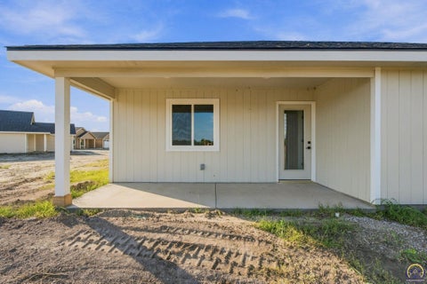Tiny photo for 1923 NW Greenwood Ct, Topeka, KS 66608 (MLS # 246810)