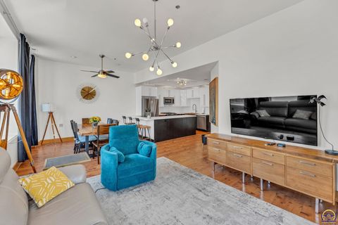 Tiny photo for 709 S Kansas Ave, Topeka, KS 66603 (MLS # 243754)