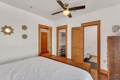 Tiny photo for 709 S Kansas Ave, Topeka, KS 66603 (MLS # 243754)