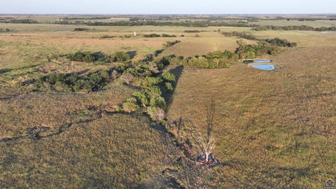 Tiny photo for 900 Road 310, Allen, KS 66833 (MLS # 246790)
