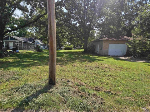 Tiny photo for 1223 NW Jackson St, Topeka, KS 66608 (MLS # 245675)