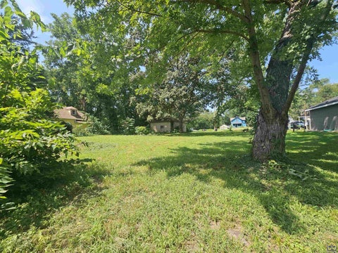 Tiny photo for 1223 NW Jackson St, Topeka, KS 66608 (MLS # 245675)