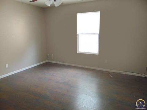 Tiny photo for 1314 Marshall Ct, Junction City, KS 66441 (MLS # 246310)