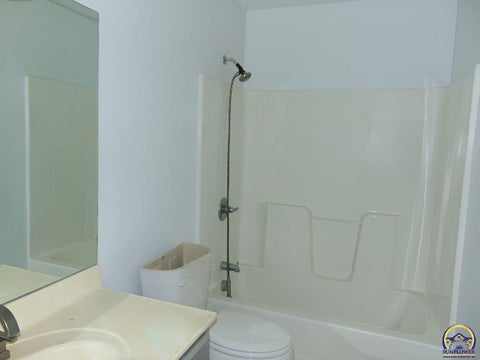 Tiny photo for 1314 Marshall Ct, Junction City, KS 66441 (MLS # 246310)