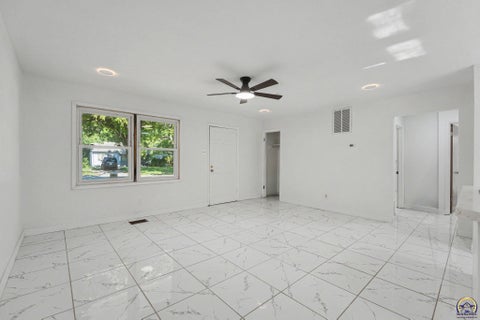 Tiny photo for 3466 SW Clare Ave, Topeka, KS 66611 (MLS # 244254)