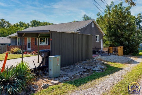 Tiny photo for 115 E 3rd St, Holton, KS 66436 (MLS # 246413)
