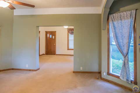 Tiny photo for 623 N 900 Rd, Lawrence, KS 66047 (MLS # 245739)