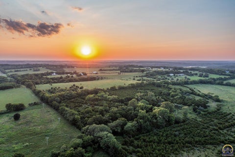 Tiny photo for 623 N 900 Rd, Lawrence, KS 66047 (MLS # 245739)