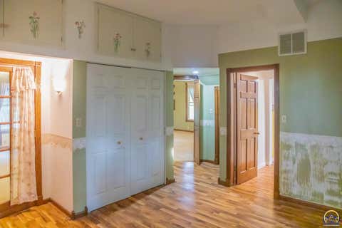 Tiny photo for 623 N 900 Rd, Lawrence, KS 66047 (MLS # 245739)