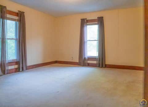 Tiny photo for 623 N 900 Rd, Lawrence, KS 66047 (MLS # 245739)