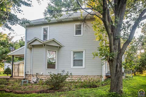 Tiny photo for 623 N 900 Rd, Lawrence, KS 66047 (MLS # 245739)
