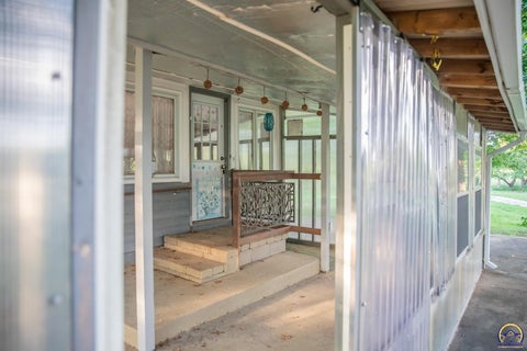 Tiny photo for 623 N 900 Rd, Lawrence, KS 66047 (MLS # 245739)