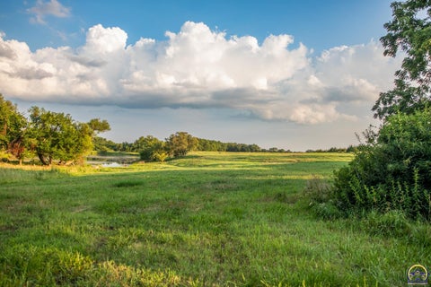 Tiny photo for 623 N 900 Rd, Lawrence, KS 66047 (MLS # 245739)