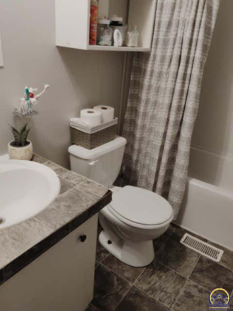 Tiny photo for 10 Center St #Unit 2, Olpe, KS 66865 (MLS # 245524)